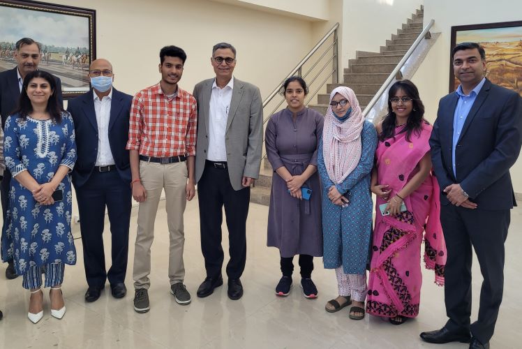 Sensodyne maker Haleon India awards INR 6 Cr scholarship to 143 dental students